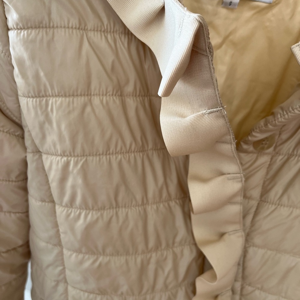 Sara Campbell Beige Ruffled Puffer Jacket - Picture 2 of 4